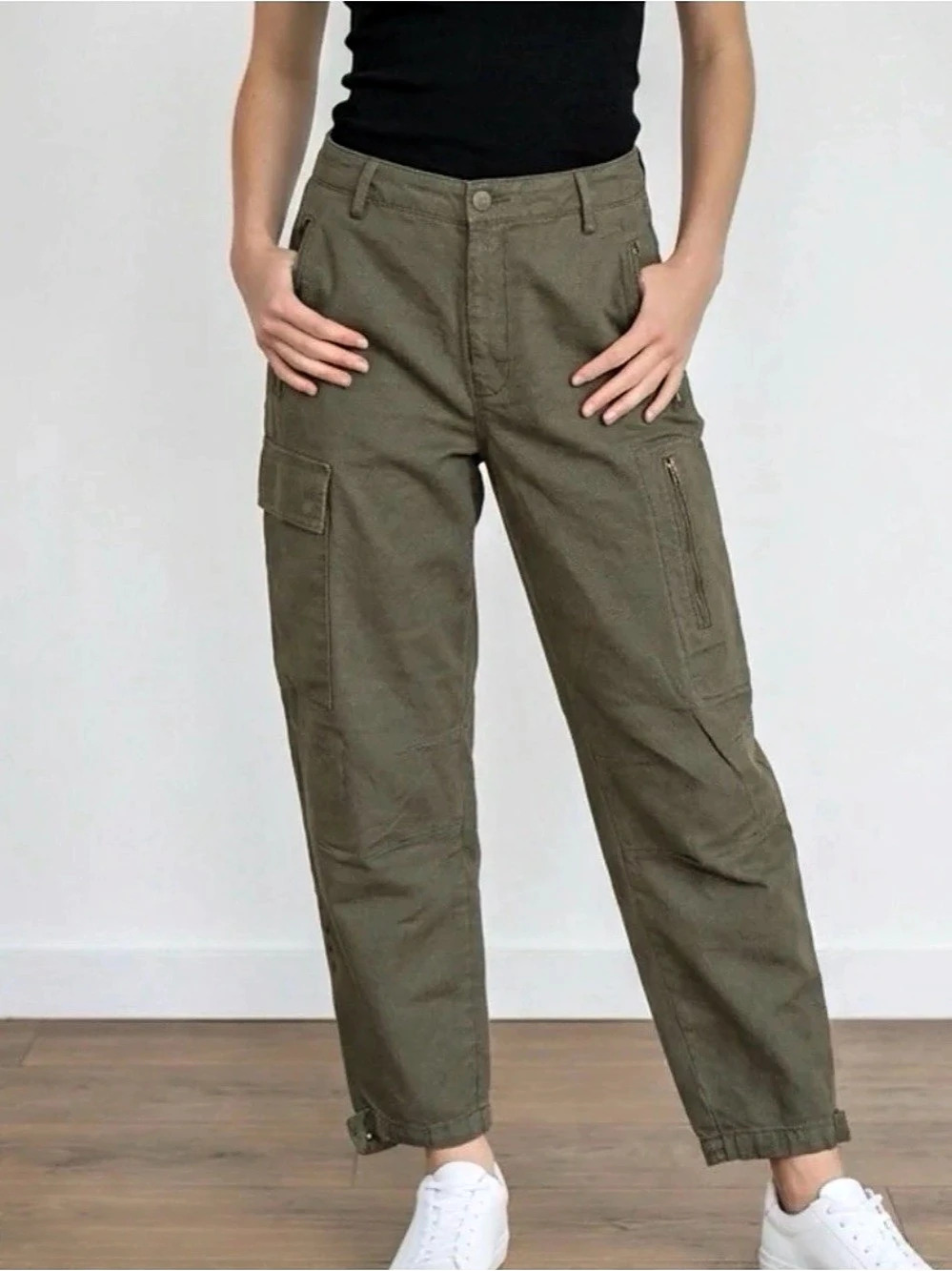 NEW Etica Ren Cropped Relaxed Green Cargo Pant Size 27
